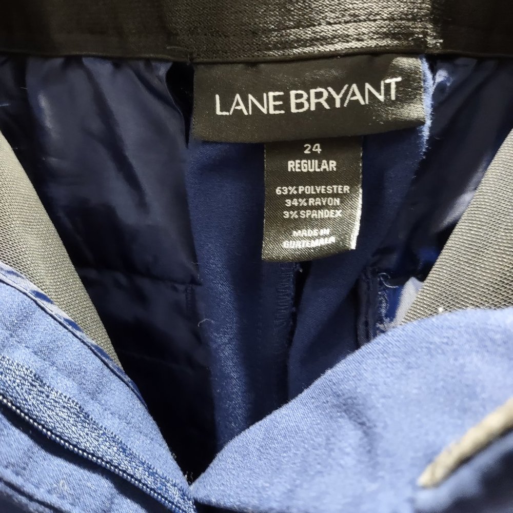 navy blue slacks from Lane Bryant size 24 - preowned and in excellent condition